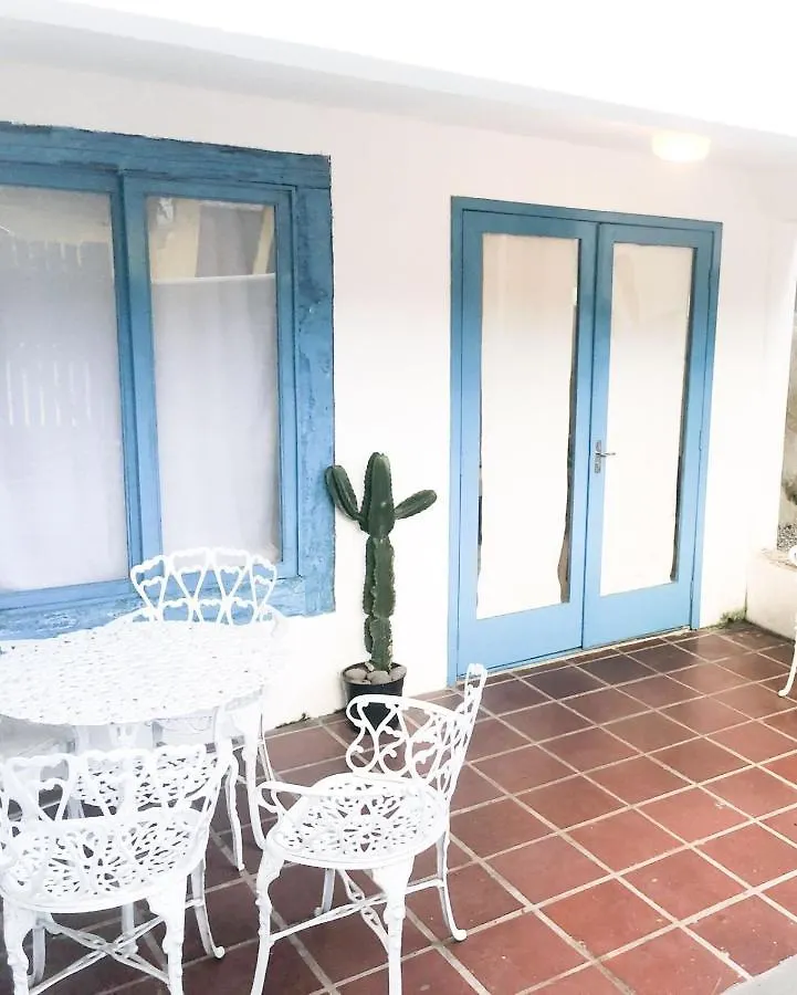 **  Peixe Crew Geriba Bed & Breakfast Armacao dos Buzios Brazil